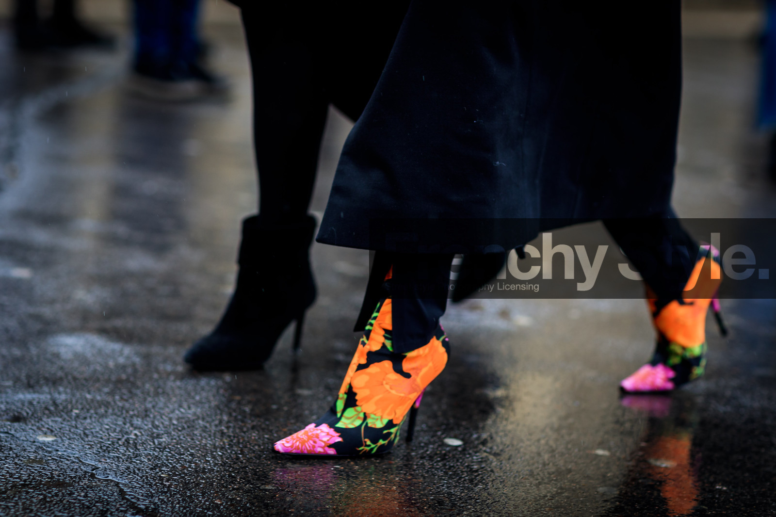 atmosphere details, AUTUMN WINTER 2017-2018, AW 17-18, balenciaga, detail, FALL WINTER 2017-2018, fashion week, floral, flower, frenchystyle, FW, FW 17-18, green, high heels, horizontal, jonathan paciullo, leather shoes, multicolor shoes, orange, PARIS, PFW, pink, printed boots, street style