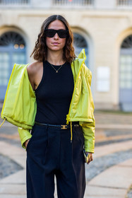 bicolor, black belt, black look, black pants, black sunglasses, black top, celine belt, color, Erika Boldrin, leather belt, leather jacket, sunglasses, yellow jacket, zip up jacket, fashion week, frenchystyle, FW, jonathan paciullo, street style, MFW, MILAN, SPRING SUMMER 2022, SS 22, vertical, atmosphere details, detail
