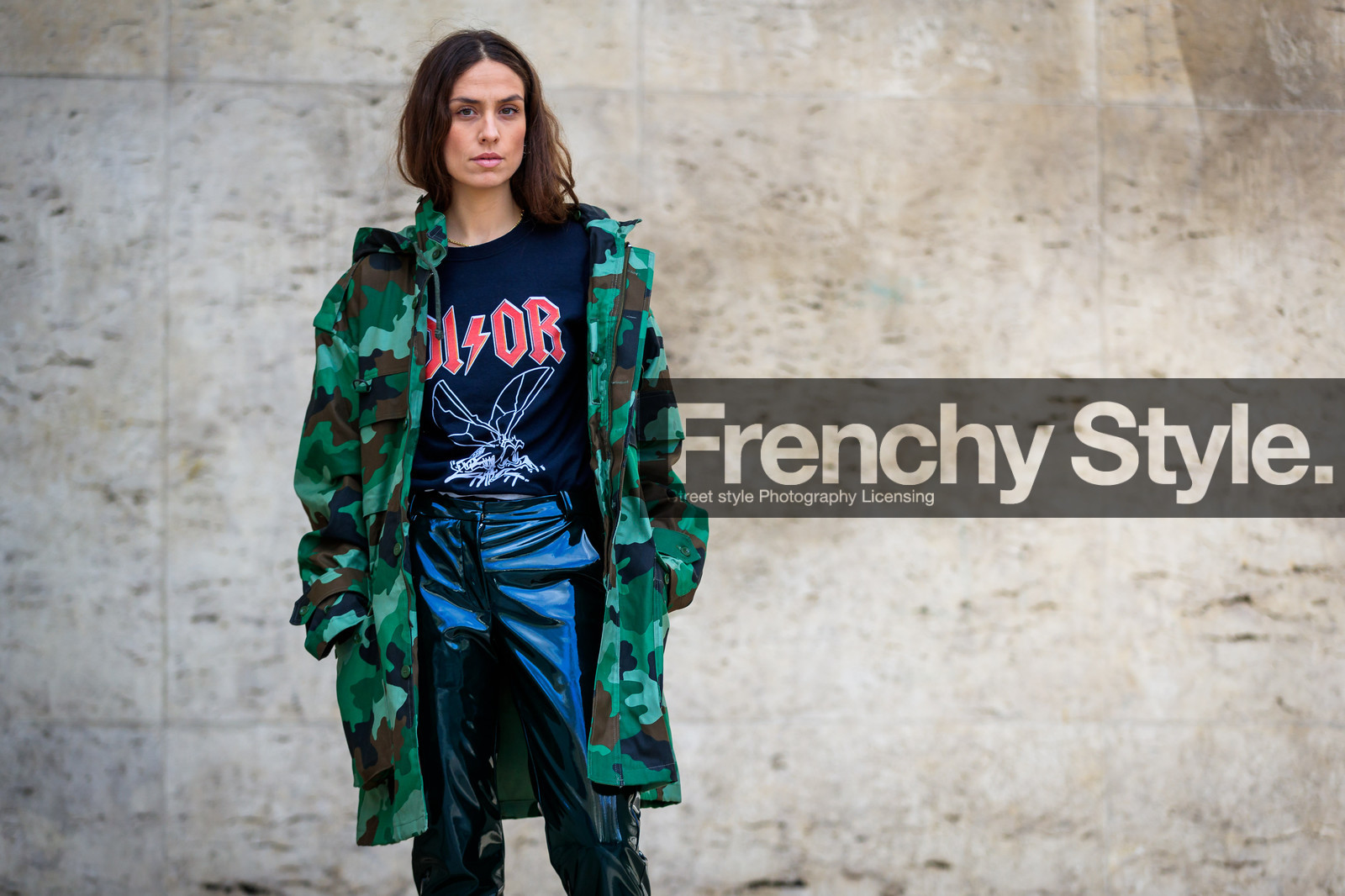 atmosphere details, AUTUMN WINTER 2017-2018, AW 17-18, black pants, black t shirt, camo jacket, camouflage, detail, erika boldrin, FALL WINTER 2017-2018, fashion week, frenchystyle, FW, FW 17-18, green jacket, horizontal, jonathan paciullo, leather pants, military jacket, PARIS, PFW, printed jacket, printed t shirt, street style, trousers, vinyl