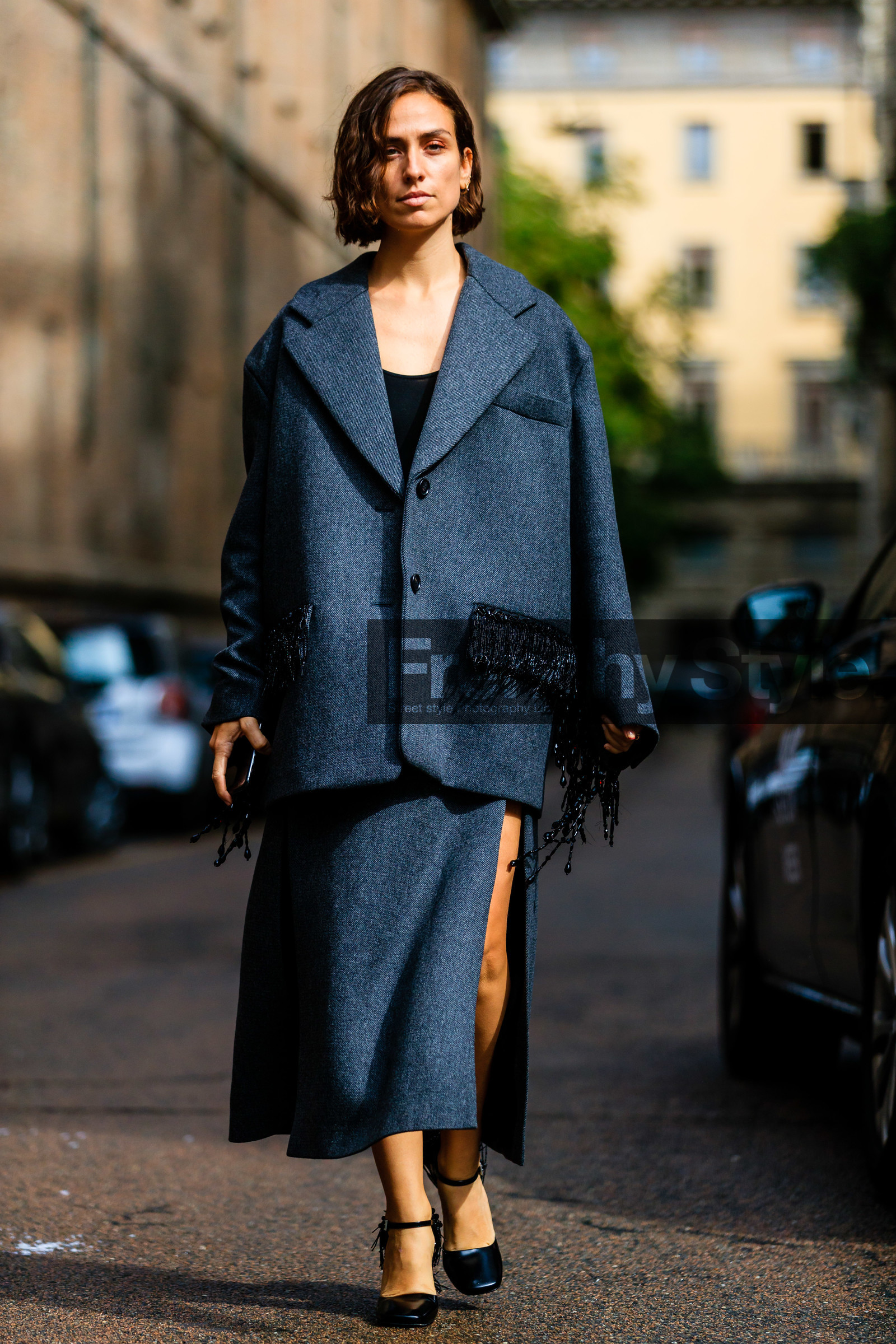 dark grey jacket, dark grey skirt, oversize jacket, split skirt, pearl embroidered jacket, mid long skirt, black leather shoes, black leather sandals, mary jane shoes, prada jacket, prada skirt, prada shoes, prada total look, embroidered jacket, embroidered skirt, erika boldrin, street style, jonathan paciullo, FW, frenchystyle, fashion week, MFW, MILAN, SPRING SUMMER 2021, SS 21, vertical, full length