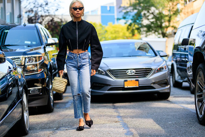atmosphere details, basket, black jacket, black shoes, blue denim, denim pants, fashion week, frenchystyle, full length, FW, horizontal, jeans, jonathan paciullo, NEW YORK, NYFW, SPRING SUMMER 2018, SS 18, street style, sunglasses, trousers, vanessa hong