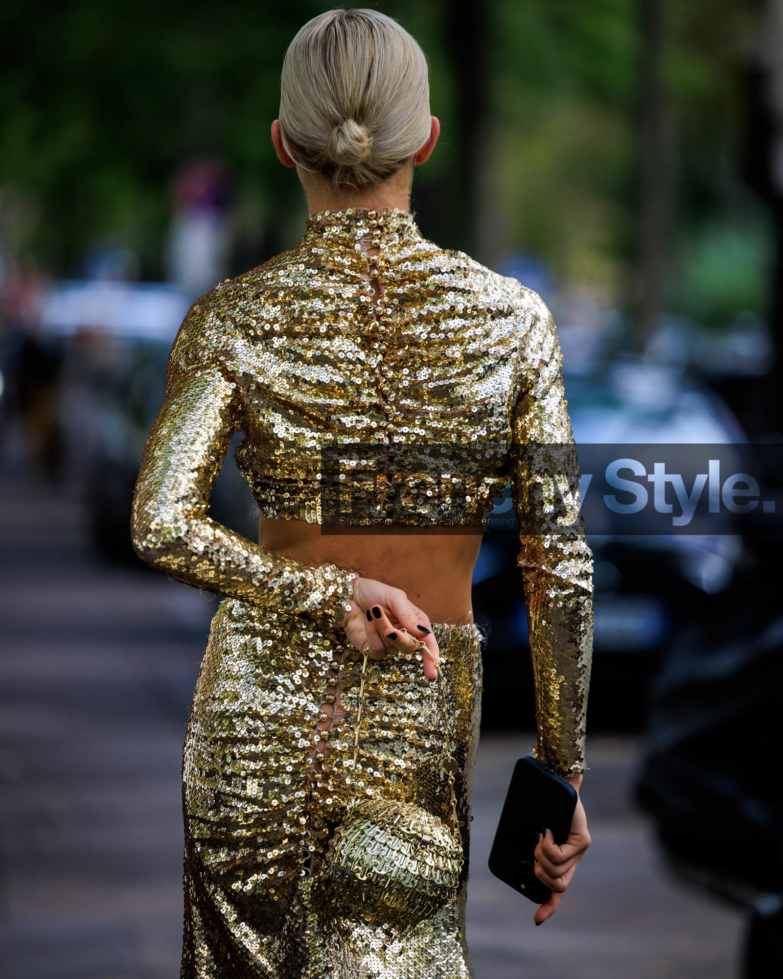 fashion week, frenchystyle, FW, jonathan paciullo, street style, PARIS, PFW, SPRING SUMMER 2024, SS 24, vertical, atmosphere details, detail