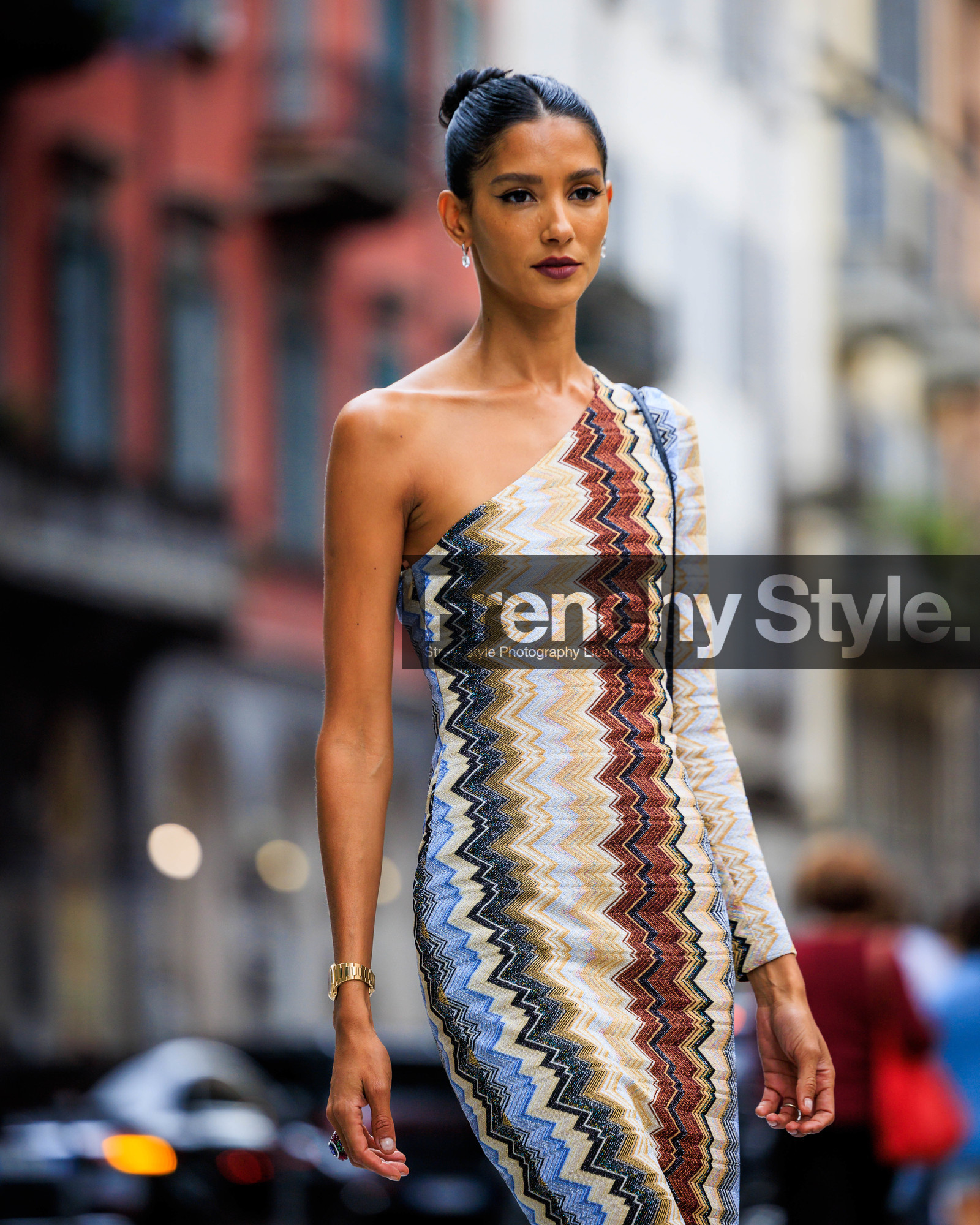 MILAN, MFW, frenchystyle, fashion week, FW, jonathan paciullo, street style, SPRING SUMMER 2024, SS 24, vertical, atmosphere details, detail