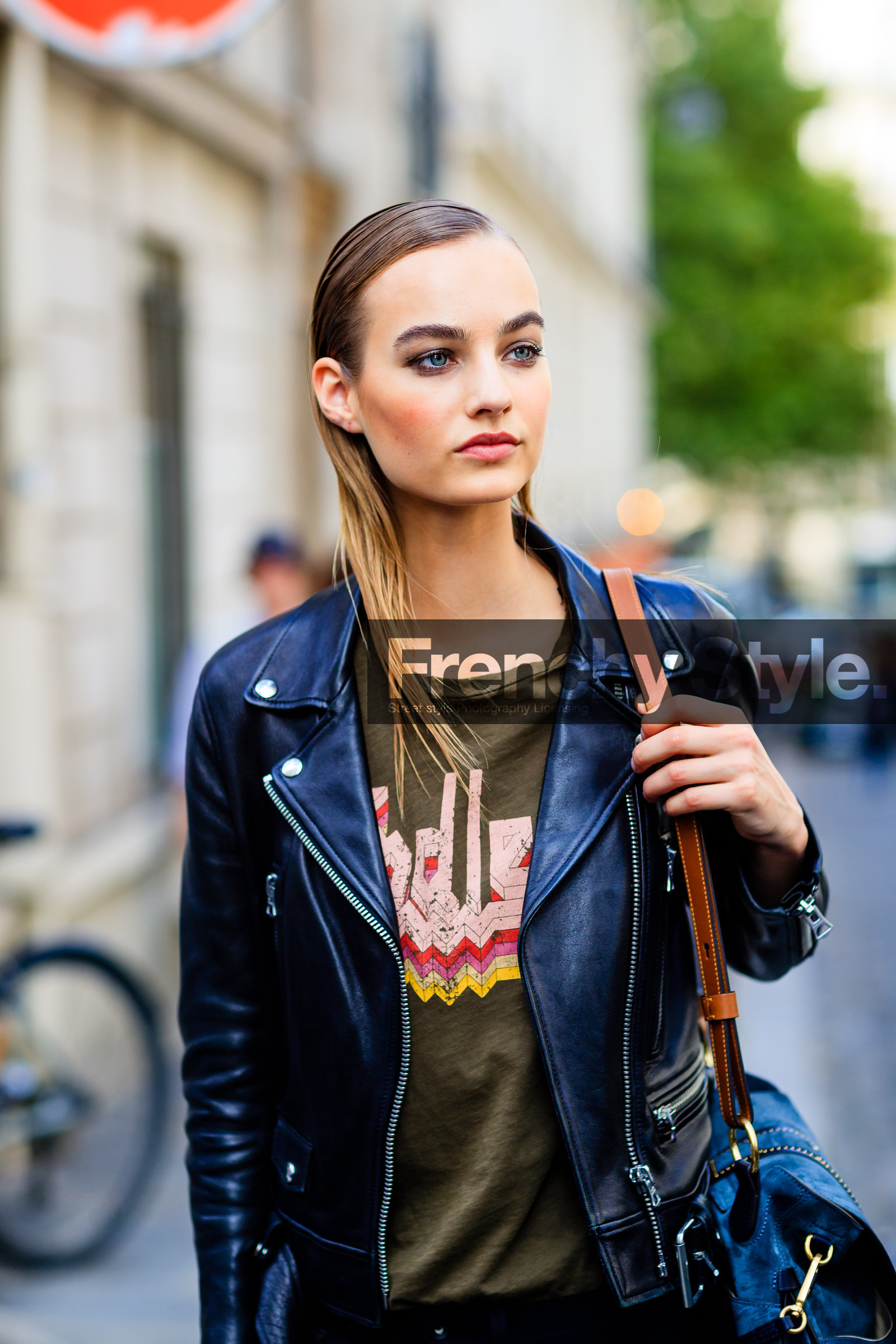 black jacket, black perfecto, detail, fashion week, frenchystyle, FW, green top, jonathan paciullo, leather bag, leather jacket, leather perfecto, maartje verhoef, model, PARIS, PFW, portrait, printed t shirt, pulled back hair, SPRING SUMMER 2017, SS 17, street style, vertical, wet hair