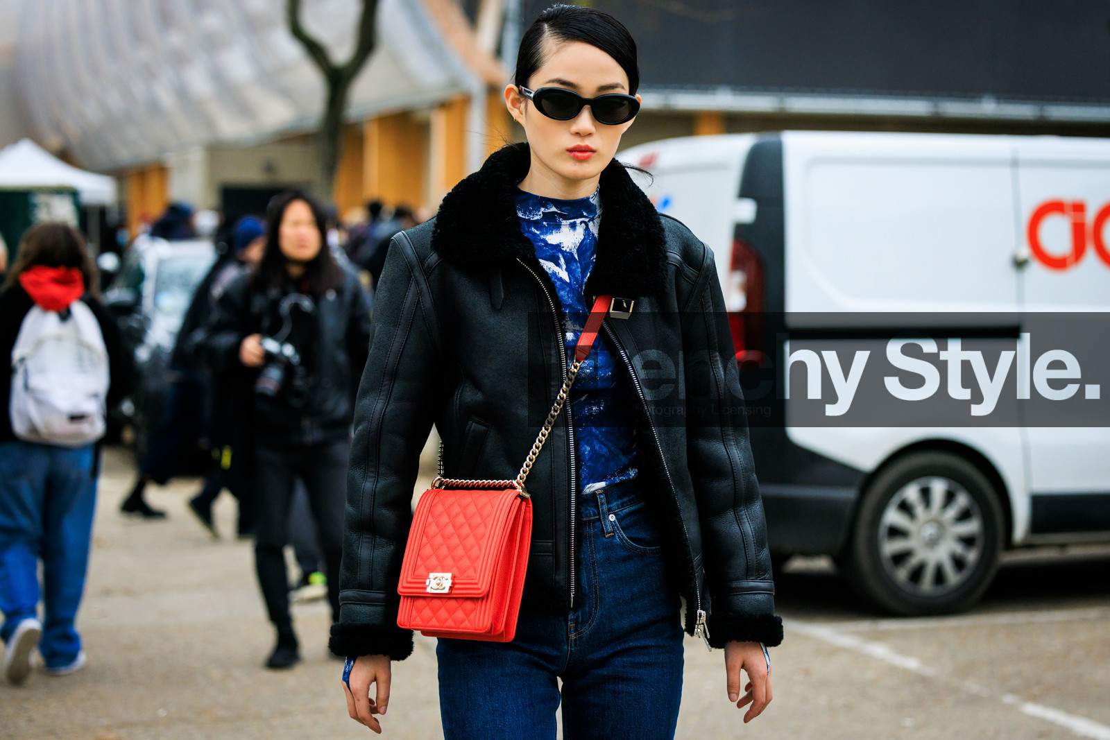 chanel, crossbody bag, red chanel bag, classic jeans, leather jacket, furry collar, black sunglasses, printed top, blue top, fashion week, frenchystyle, FW, jonathan paciullo, street style, PARIS, PFW, SPRING SUMMER 2022, SS 22, atmosphere details, detail, horizontal, model
