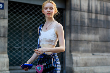 black bag, blue overall, checked, crop top, graphic pants, leather bag, miu miu, necklace, plaid, printed overall, printed pants, trousers, white top, fashion week, frenchystyle, FW, jonathan paciullo, street style, PFW, PARIS, atmosphere details, horizontal, detail, model, AUTUMN WINTER 2018-2019, FALL WINTER 2018-2019, FW 18-19