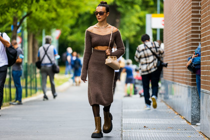 bag, beige bag, boots, brown boots, brown monochrome, chunky boots, fendi bag, knit, knit skirt, knit top, leather bag, leather boots, Mary Leest, skirt, sunglasses, wool twin set, fashion week, frenchystyle, FW, jonathan paciullo, street style, MFW, MILAN, SPRING SUMMER 2022, SS 22, horizontal, atmosphere details, full length