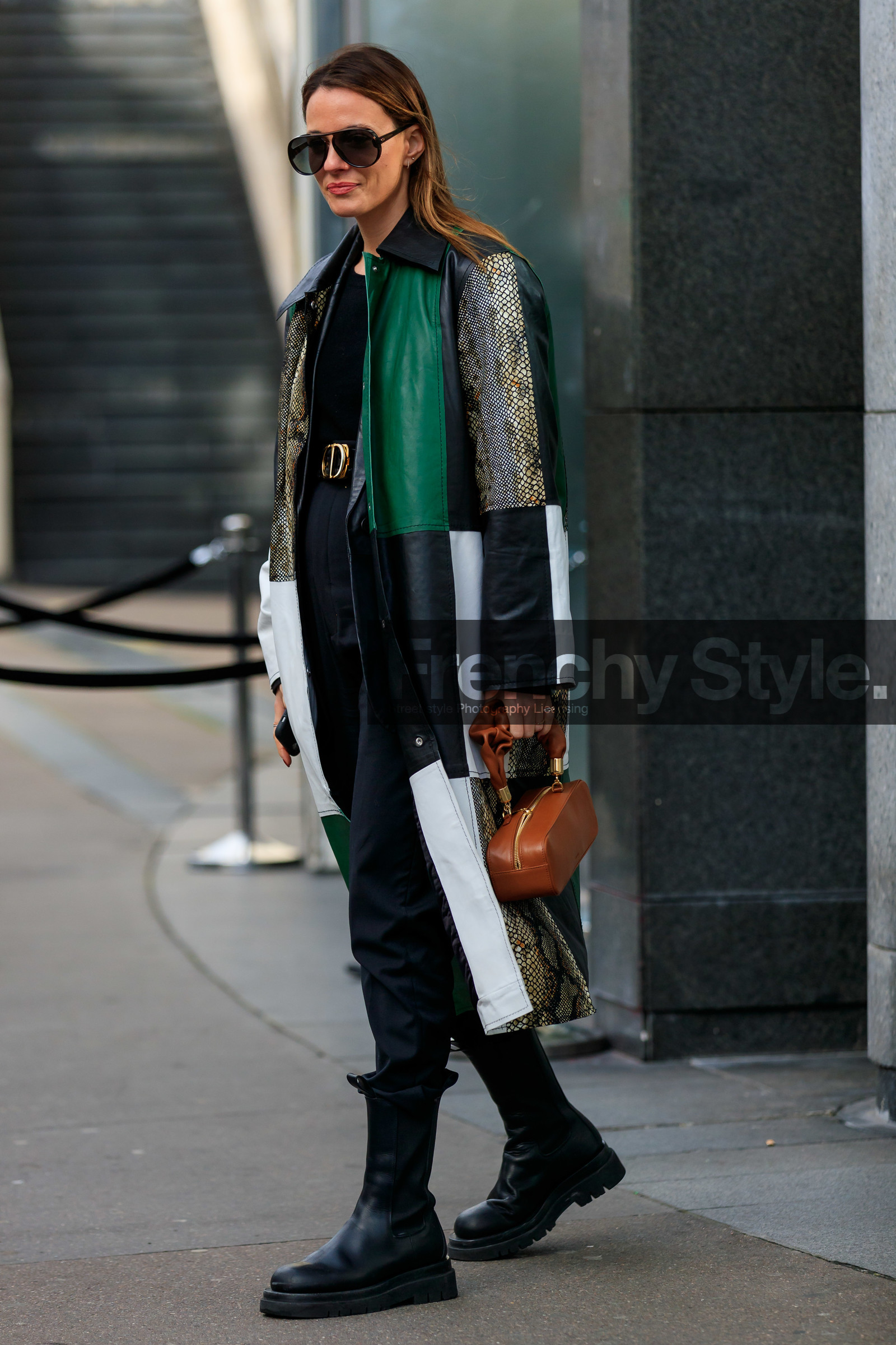 green leather coat, green leather jacket, animal skin coat, animal skin jacket, white leather coat, white leather jacket, black leather coat, black leather jacket, checked coat, checked jacket, camel leather bag, hand bag, square shape bag, black leather boots, flat boots, chelsea boots, black sunglasses, aviator sunglasses, big sunglasses, fashion week, frenchystyle, FW, jonathan paciullo, street style, PFW, PARIS, AUTUMN WINTER 2020-2021, FALL WINTER 2020-2021, FW 20-21, vertical, full length