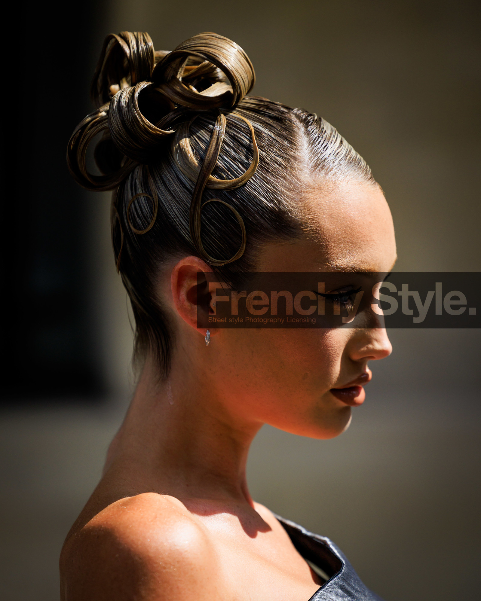 fashion week, frenchystyle, FW, jonathan paciullo, street style, PFW, PARIS, FW 23-24, FALL WINTER 2023-2024, AUTUMN WINTER 2023-2024, HAUTE COUTURE, vertical, atmosphere details, detail