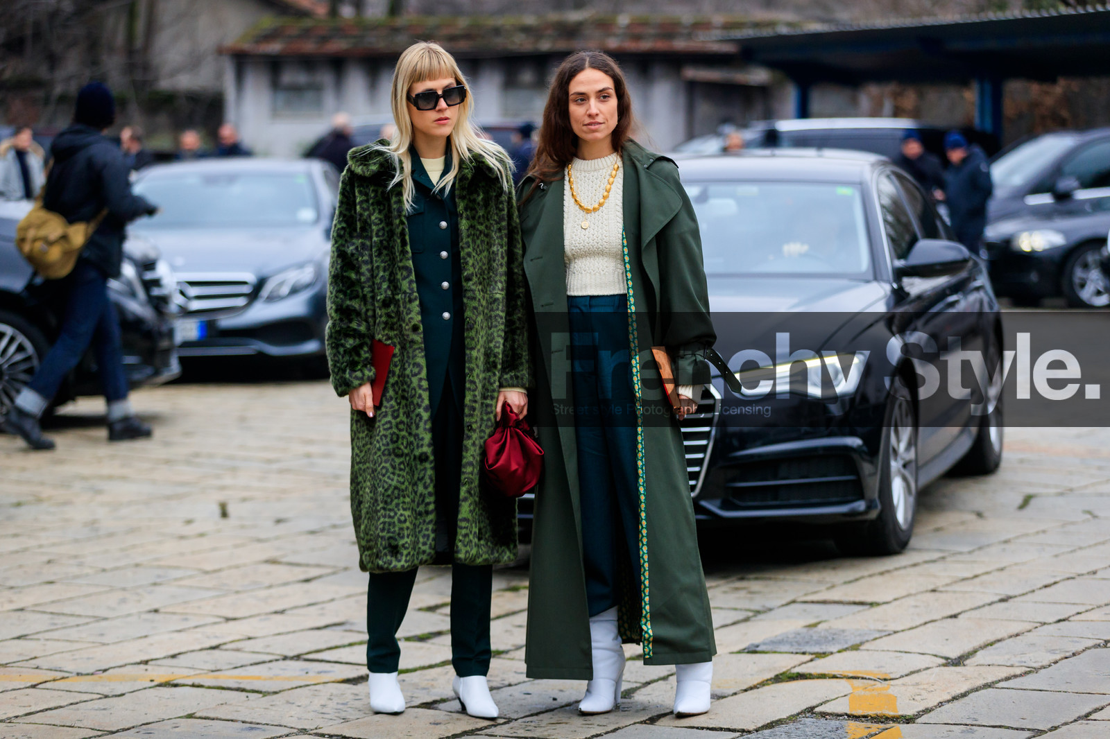 animal print, beige knit, black jacket, black pants, black suit, Fur coat, graphic jacket, green coat, green fur, high heels, leather bag, leather shoes, leopard, necklace, printed jacket, red bag, sunglasses, trousers, white boots, fashion week, frenchystyle, FW, jonathan paciullo, street style, MFW, MILAN, AUTUMN WINTER 2018-2019, FALL WINTER 2018-2019, FW 18-19, horizontal, atmosphere details, full length, linda tol, erika boldrin