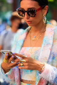 multicolor jacket, multicolor top, tie and dye jacket, tie and dye top, fringe jacket, fringe top, cropped top, multi necklace, multi rings, scale sunglasses, golden earrings, golden rings, golden necklace, long necklace, long earring, dangling earrings, big ring, pearl ring, close up detail, jewel close up, light pink jacket, light pink top, light yellow jacket, light yellow top, green jacket, green top, blue jacket, blue top, gabriella berdugo, fashion week, frenchystyle, FW, jonathan paciullo, street style, MFW, MILAN, SPRING SUMMER 2021, SS 21, vertical, detail