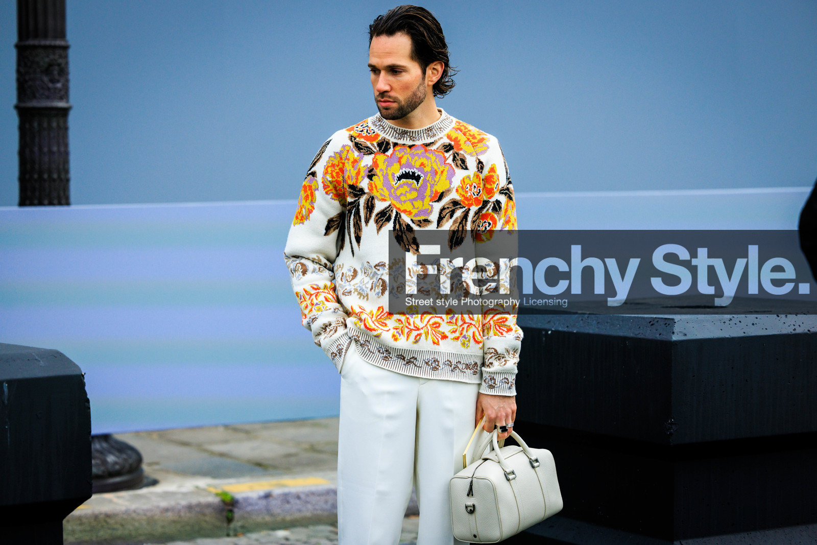 menswear, fashion week, frenchystyle, FW, jonathan paciullo, street style, PFW, PARIS, FALL WINTER 2022-2023, AUTUMN WINTER 2022-2023, FW 22-23, atmosphere details, detail, horizontal