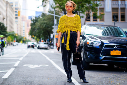 atmosphere details, black bag, black boots, black pants, earrings, fashion week, frenchystyle, full length, FW, high heels, horizontal, jonathan paciullo, leather bag, leather shoes, Margaret Zhang, NEW YORK, NYFW, SPRING SUMMER 2018, SS 18, street style, sunglasses, trousers, velvet, yellow sweater