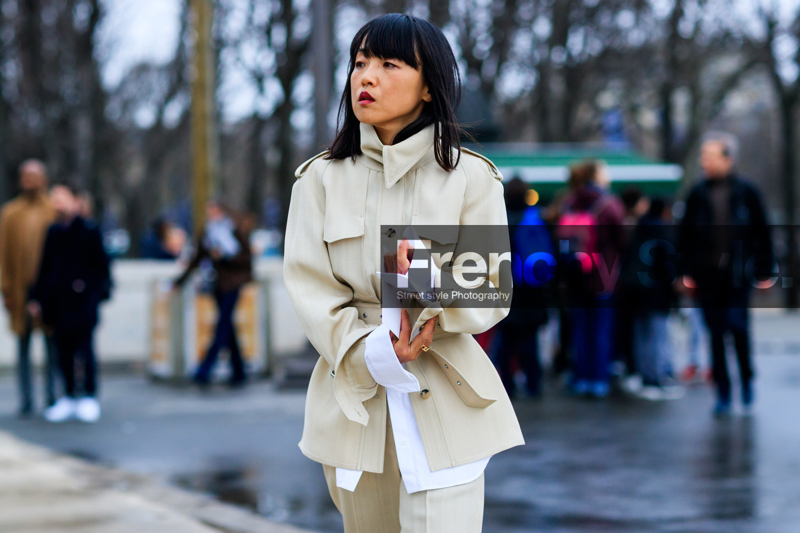 atmosphere details, AUTUMN WINTER 2017-2018, AW 17-18, beige jacket, beige pants, detail, FALL WINTER 2017-2018, fashion week, frenchystyle, FW, FW 17-18, horizontal, jonathan paciullo, PARIS, PFW, street style, trousers, white shirt