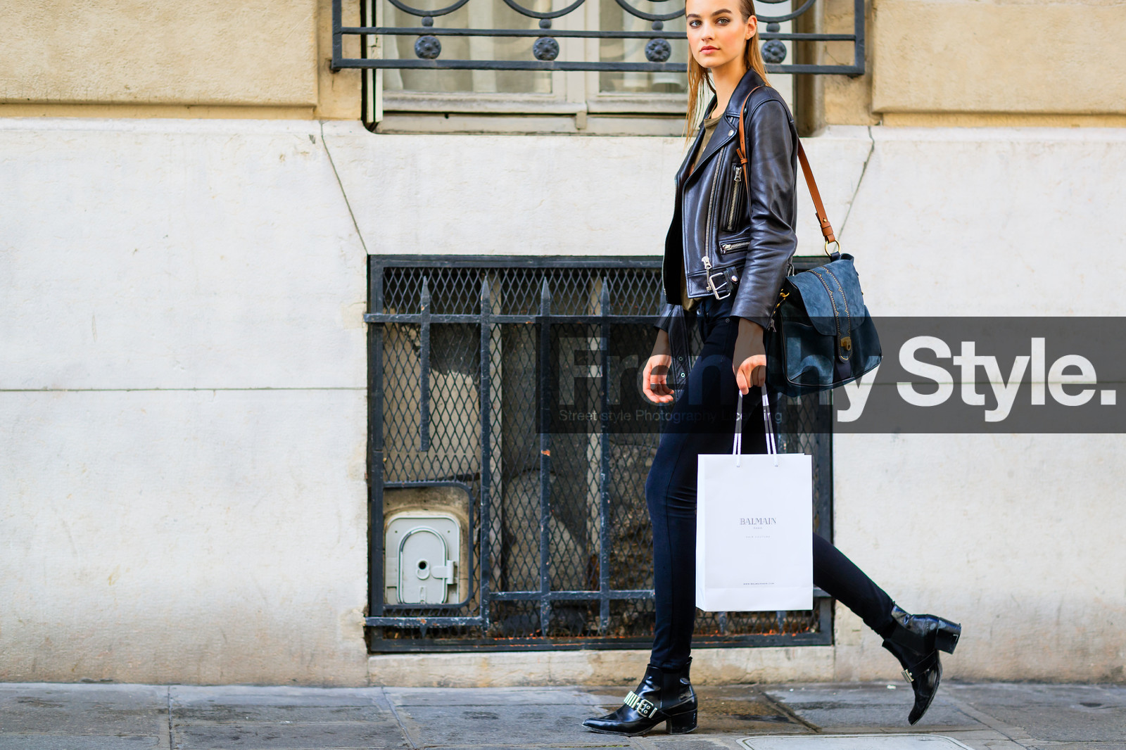 atmosphere details, black boots, black denim, black jacket, black perfecto, blue bag, denim pants, detail, fashion week, frenchystyle, FW, horizontal, jeans, jonathan paciullo, leather bag, leather jacket, leather perfecto, leather shoes, maartje verhoef, model, PARIS, PFW, pulled back hair, SPRING SUMMER 2017, SS 17, street style, suede bag, trousers, wet hair