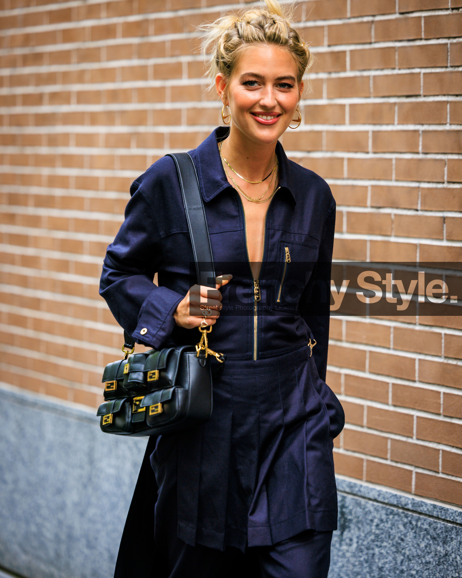 fashion week, frenchystyle, FW, jonathan paciullo, street style, MFW, MILAN, SPRING SUMMER 2024, SS 24, vertical, atmosphere details, detail