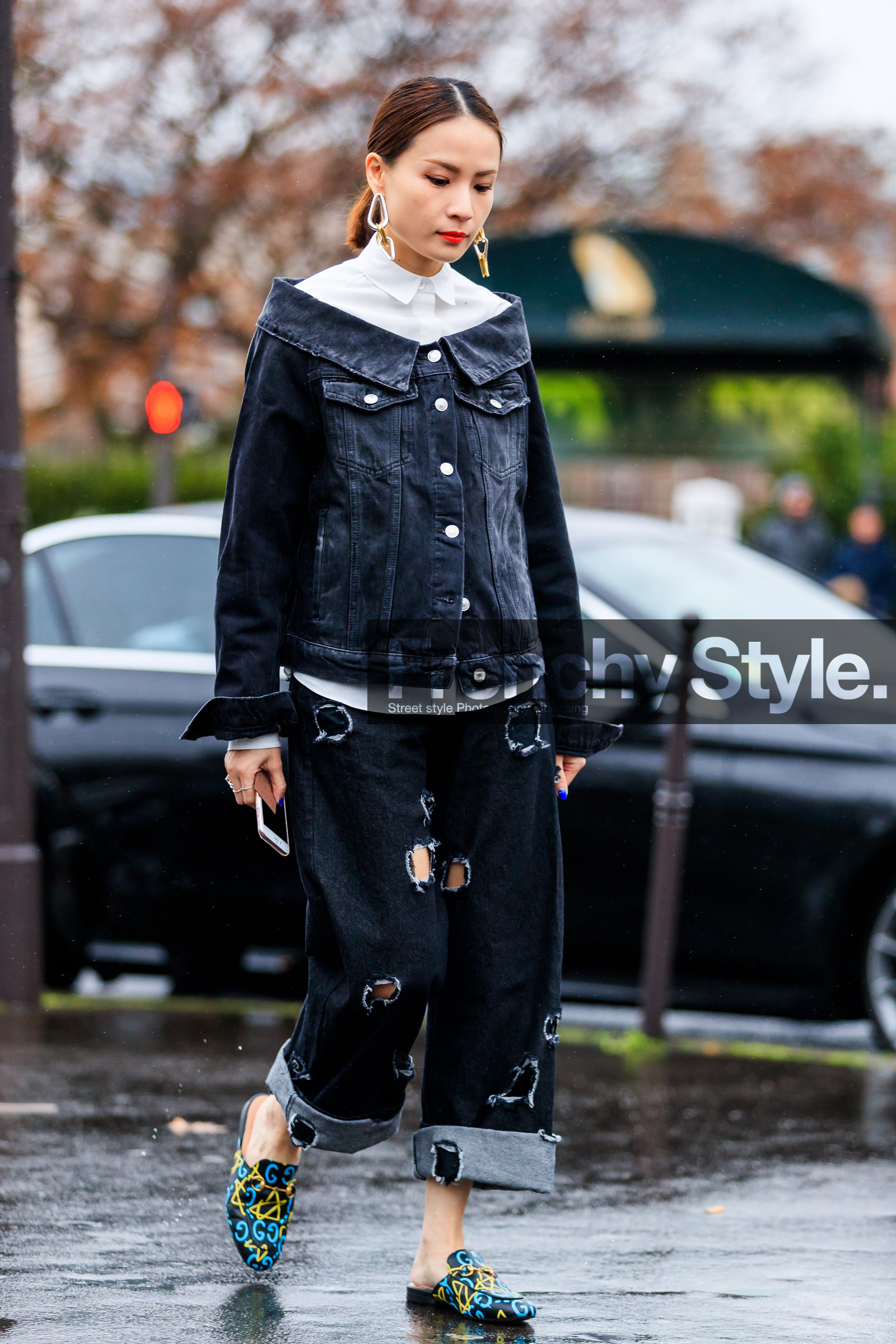 AUTUMN WINTER 2017-2018, AW 17-18, black denim, black jacket, denim jacket, denim pants, earrings, FALL WINTER 2017-2018, fashion week, frenchystyle, full length, FW, FW 17-18, gucci, jeans, jonathan paciullo, leather shoes, PARIS, PFW, street style, trousers, vertical, white shirt