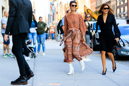 atmosphere details, balenciaga, beige pants, black shirt, black shoes, black skirt, blue shoes, Christine Centenera, fashion week, frenchystyle, full length, FW, high heels, horizontal, jonathan paciullo, leather bag, leather shoes, NEW YORK, nude top, NYFW, printed pants, printed shoes, printed top, SPRING SUMMER 2018, SS 18, street style, sunglasses, tone on tone, total look black, white boots, yasmin sewell