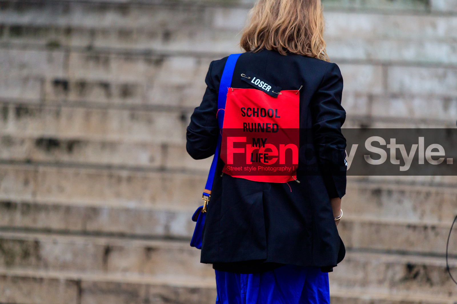 atmosphere details, AUTUMN WINTER 2016-2017, AW 16-17, black, black jacket, blazer, blue, blue skirt, detail, FALL WINTER 2016-2017, fashion week, frenchystyle, FW, FW 16-17, HAUTE COUTURE, horizontal, hyein seo, jonathan paciullo, MENSWEAR, message, PARIS, PFW, red, street style