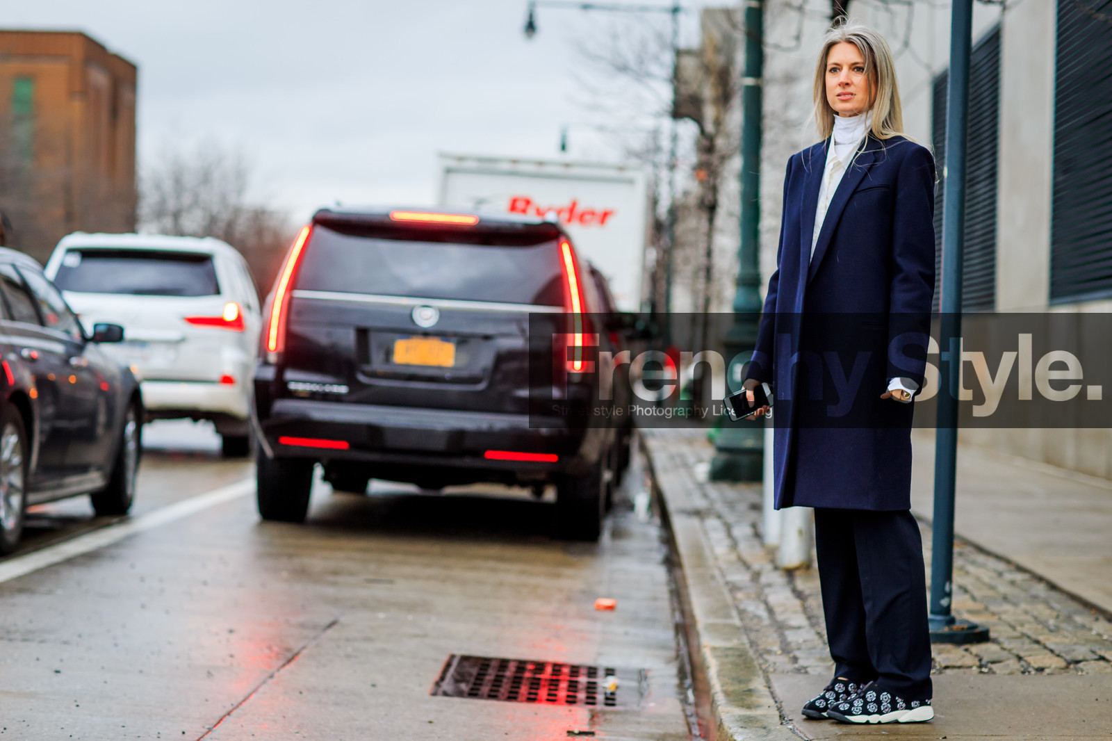 atmosphere details, AUTUMN WINTER 2016-2017, AW 16-17, black pants, black sneakers, blue coat, embroidered shoes, fashion week, frenchystyle, full length, FW, FW 16-17, horizontal, jonathan paciullo, navy jacket, NEW YORK, NYFW, sarah harris, street style, turtleneck sweater, white sweater, woman