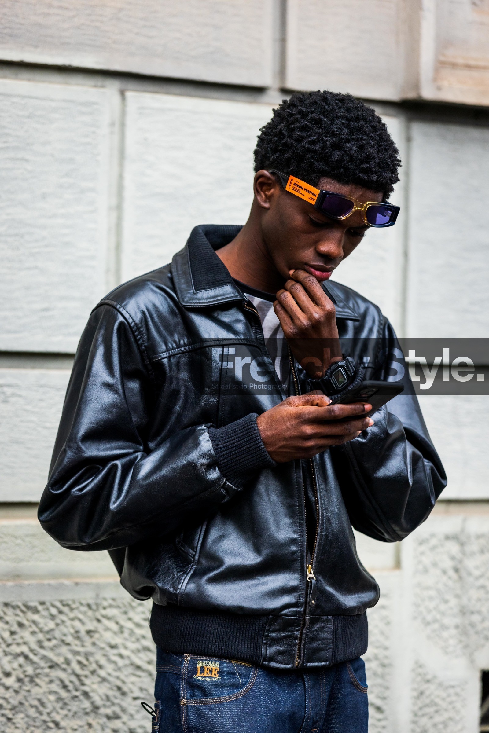 black jacket, black watch, dark blue jean, denim, heron preston sunglasses, jacket, leather jacket, lee jean, menswear, print, printed top, smartphone, sunglasses, watch, zebra print, fashion week, frenchystyle, FW, jonathan paciullo, street style, SPRING SUMMER 2022, SS 22, MFW, MILAN, vertical, atmosphere details