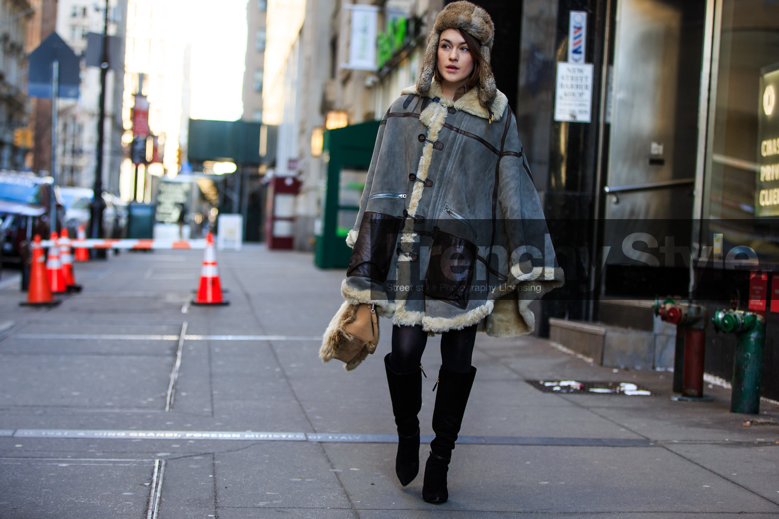 atmosphere details, AUTUMN WINTER 2016-2017, AW 16-17, black boots, brown bag, brown hat, cape, chapka, ella catliff, fashion week, frenchystyle, full length, fur bag, fur collar, fur hat, FW, FW 16-17, grey coat, high boots, high heels, horizontal, jonathan paciullo, leather bag, leather boots, leather coat, NEW YORK, NYFW, poncho, shearling, sheep fur, street style, suede shoes, white fur, woman