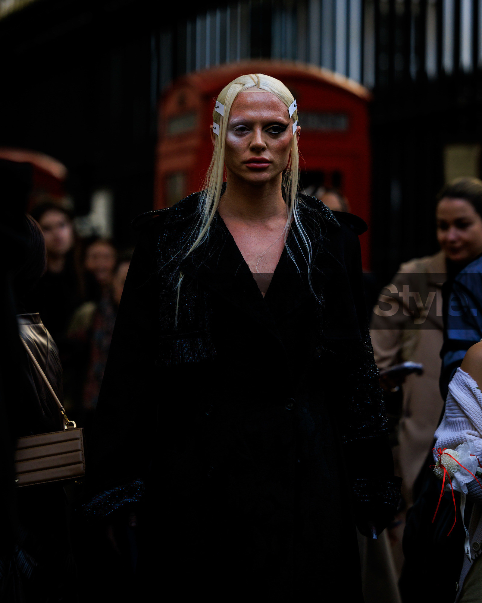 fashion week, frenchystyle, FW, jonathan paciullo, street style, LFW, LONDON, atmosphere details, detail, SPRING SUMMER 2024, SS 24