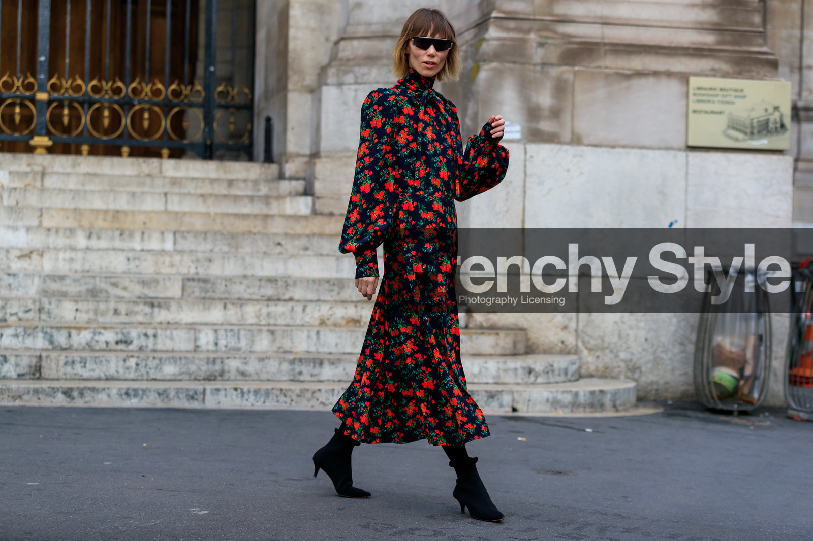 anya ziourova, black dress, black suede boots, black sunglasses, futurist shape sunglasses, floral printed dress, red dress, high collar dress, lavalliere collar, balloon sleeves, long dress, long sleeves dress, ruffle boots, low boots, kitten heels boots, green dress, PARIS, PFW, SPRING SUMMER 2020, SS 20, fashion week, frenchystyle, FW, jonathan paciullo, street style, horizontal, atmosphere details, full length