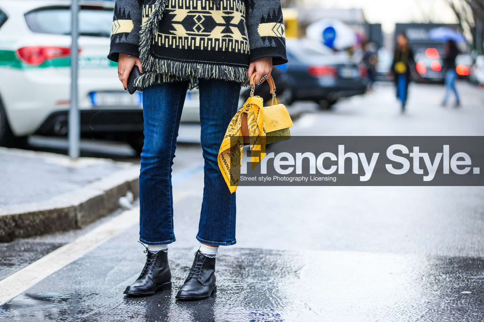 atmosphere details, AUTUMN WINTER 2016-2017, AW 16-17, black jacket, blue denim, carlotta oddi, denim pants, detail, FALL WINTER 2016-2017, fashion week, frenchystyle, FW, FW 16-17, glitter, golden bag, graphic jacket, horizontal, jeans, jonathan paciullo, leather bag, LFW, LONDON, MENSWEAR, necklace, patrizia pepe, peruvian, printed jacket, shiny bag, street style, trousers, yellow bandana