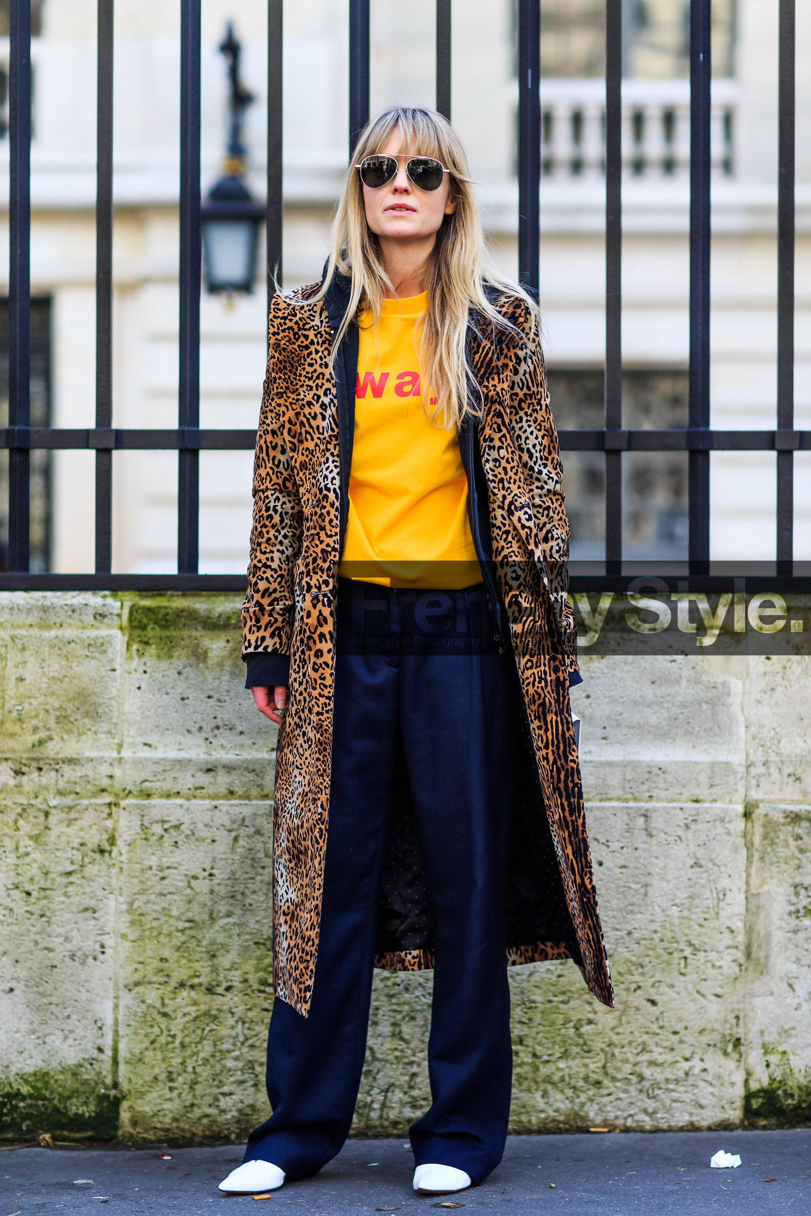 animal print, AUTUMN WINTER 2016-2017, aviator sunglasses, AW 16-17, blue pants, FALL WINTER 2016-2017, fashion week, frenchystyle, full length, FW, FW 16-17, jonathan paciullo, leopard coat, leopard print, PARIS, PFW, printed t shirt, ray ban, street style, sunglasses, sweatpants, trousers, vertical, vêtements, yellow t shirt