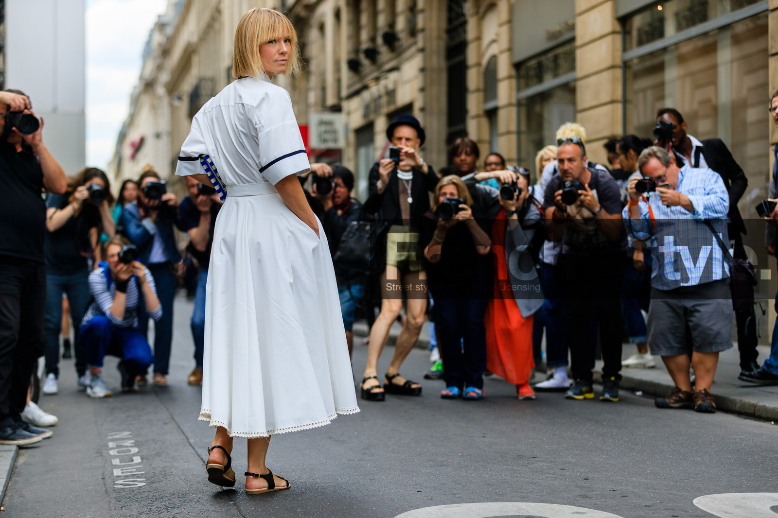 atmosphere details, AUTUMN WINTER 2016-2017, AW 16-17, black sandals, FALL WINTER 2016-2017, fashion week, frenchystyle, full length, FW, FW 16-17, HAUTE COUTURE, horizontal, jonathan paciullo, leather shoes, MENSWEAR, PARIS, PFW, street style, vika gazinskaya, white dress