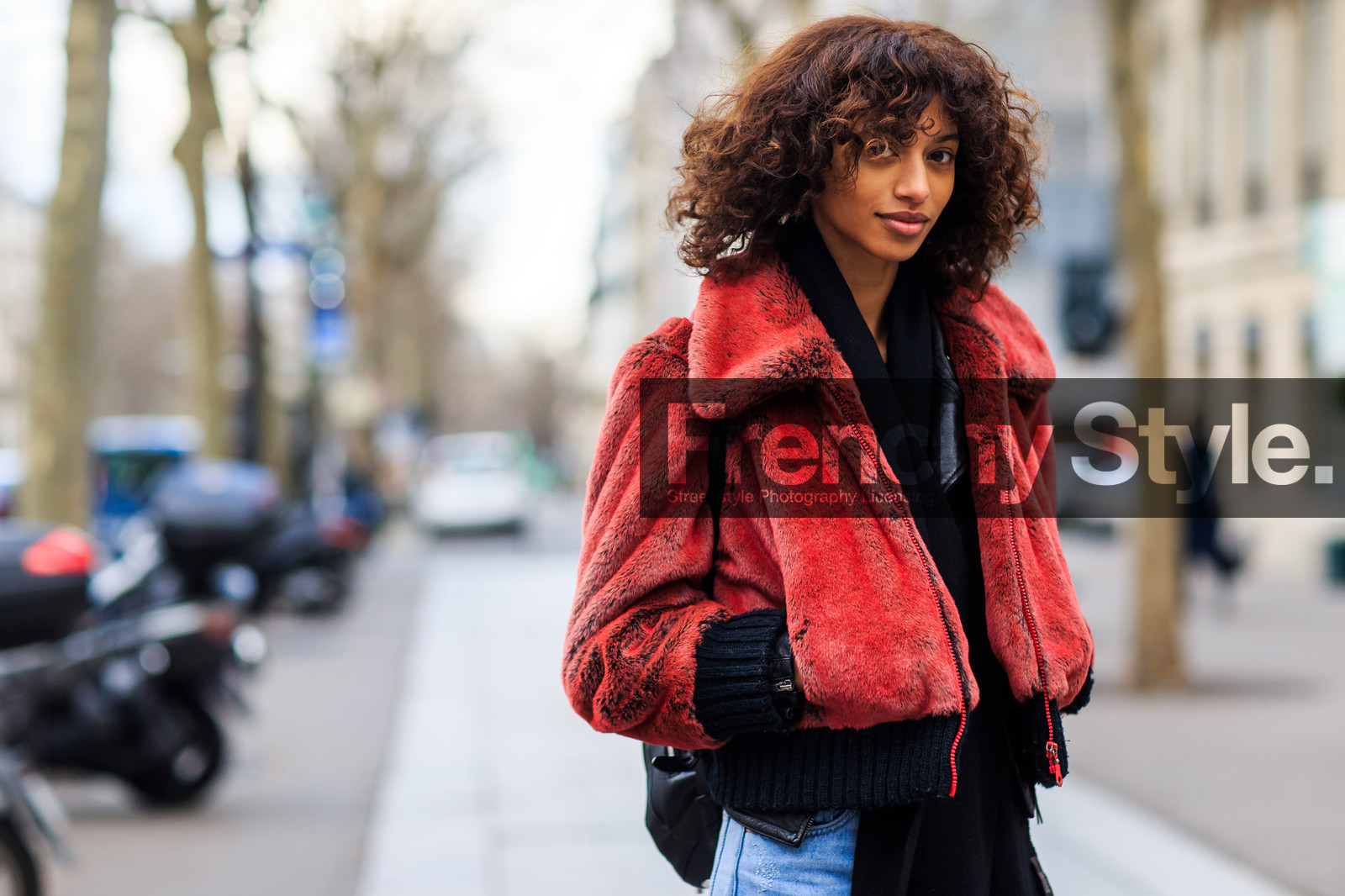 atmosphere details, AUTUMN WINTER 2016-2017, AW 16-17, black scarf, blue denim, coach, curly hair, denim pants, detail, FALL WINTER 2016-2017, fashion week, frenchystyle, fur jacket, FW, FW 16-17, horizontal, jeans, jonathan paciullo, model, PARIS, PFW, red fur, red jacket, street style, studs, trousers