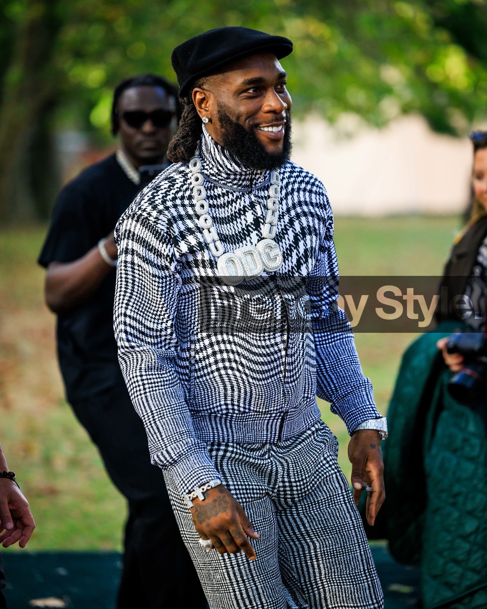 fashion week, frenchystyle, FW, jonathan paciullo, street style, LFW, LONDON, atmosphere details, detail, SPRING SUMMER 2024, SS 24