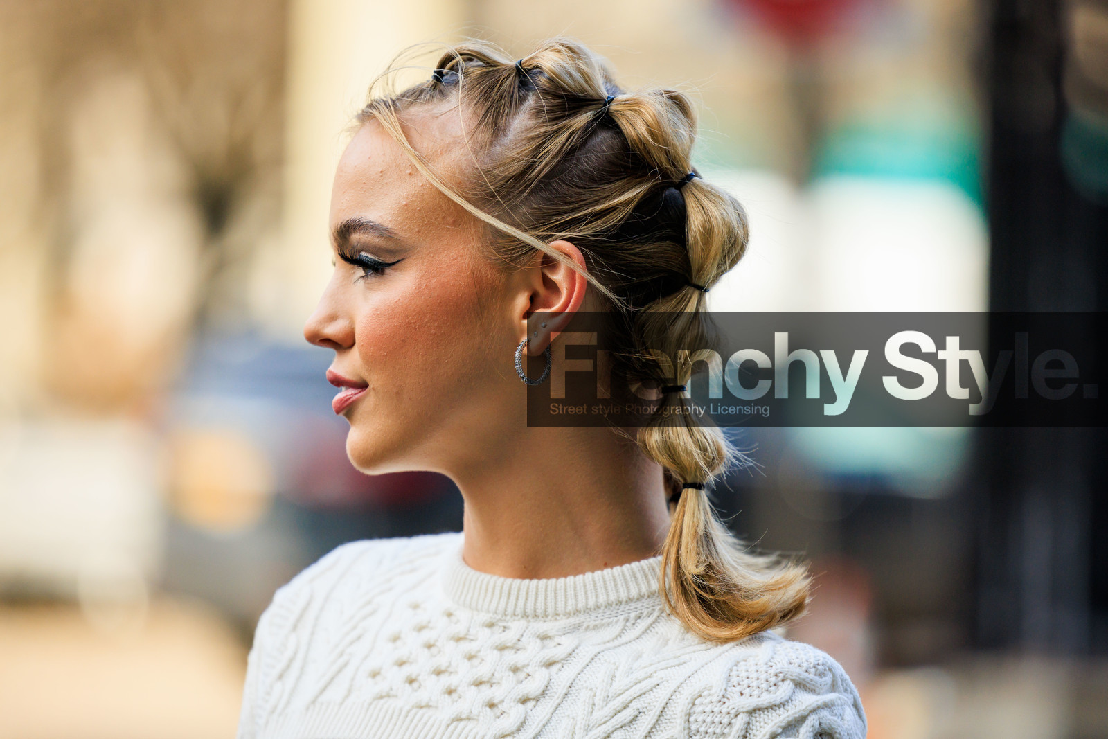 piggy tails, silver loops, fashion week, frenchystyle, FW, jonathan paciullo, street style, NYFW, NEW YORK, AUTUMN WINTER 2022-2023, FALL WINTER 2022_2023, FW 22-23, atmosphere details, horizontal