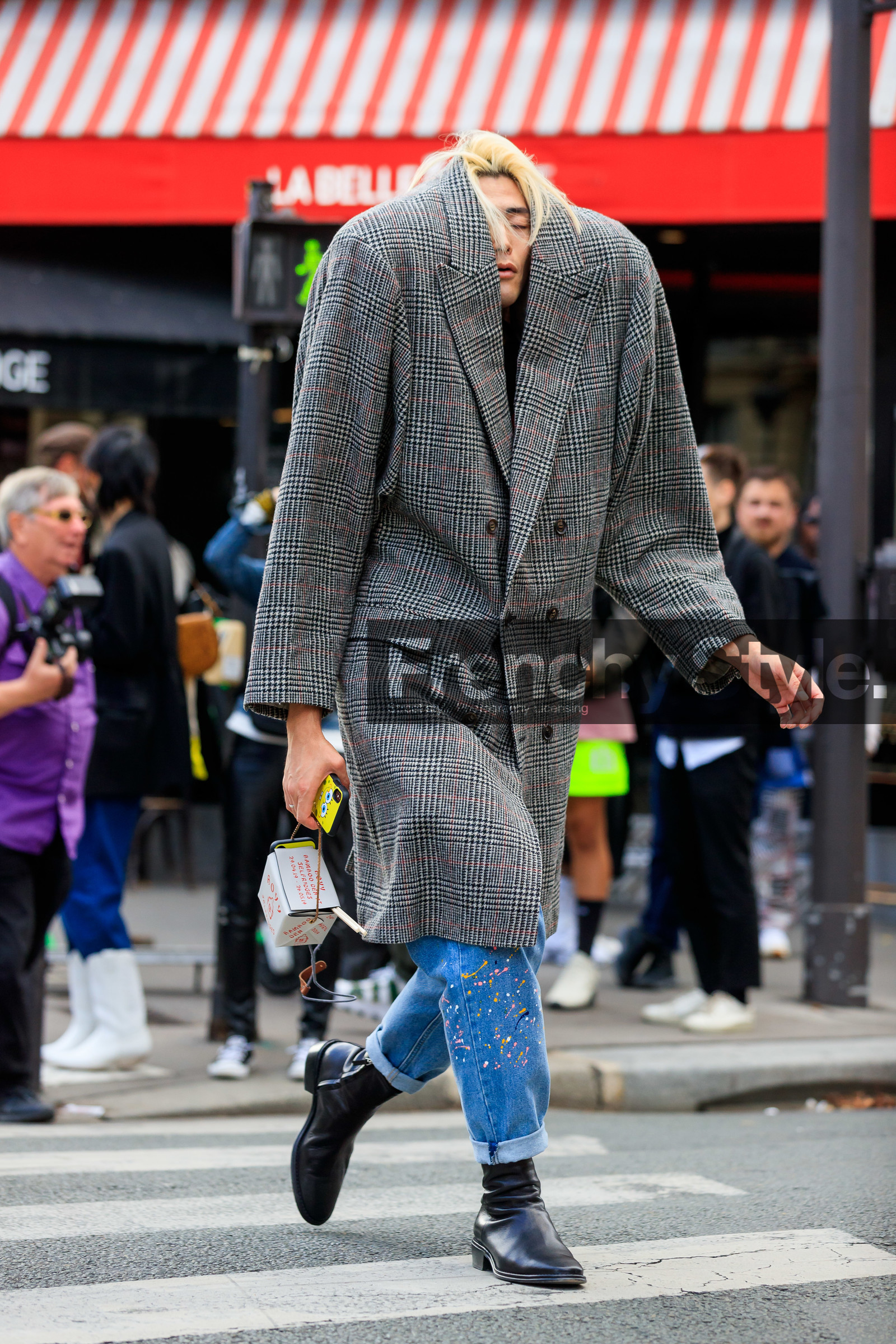 checked jacket, checked coat, oversize coat, oversize jacket, fashion week, frenchystyle, FW, jonathan paciullo, street style, PFW, PARIS, SPRING SUMMER 2020, SS 20, horizontal, full length