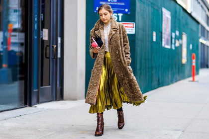 atmosphere details, AUTUMN WINTER 2016-2017, AW 16-17, brown boots, brown coat, brown fur, FALL WINTER 2016-2017, fashion week, frenchystyle, full length, fur coat, FW, FW 16-17, glitter, golden skirt, gucci, high boots, high heels, horizontal, jenny walton, jonathan paciullo, lace top, lace up shoes, leather boots, metallic, NEW YORK, NYFW, pleated skirt, shiny, street style, woman