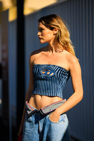 strapless top, diesel top, logo top, diesel jeans, full denim look, highwaits jeans, details, chloe lecareux, fashion week, frenchystyle, FW, jonathan paciullo, street style, MFW, MILAN, FALL WINTER 2022_2023, AUTUMN WINTER 2022-2023, FW 22-23, vertical, atmosphere details