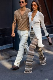 Alice Barbier, beige knit, beige pants, brown bag, brown clog, couple, duo, fluid pants, Jean-Sebastien Roques, knitted pants, leather bag, missoni look, orange sunglasses, printed pants, ribbed cardigan, sleveless knit, striped knit, sunglasses, white cardigan, white pants, v-neck knit, fashion week, frenchystyle, FW, jonathan paciullo, street style, MFW, MILAN, SPRING SUMMER 2022, SS 22, vertical, atmosphere details, detail