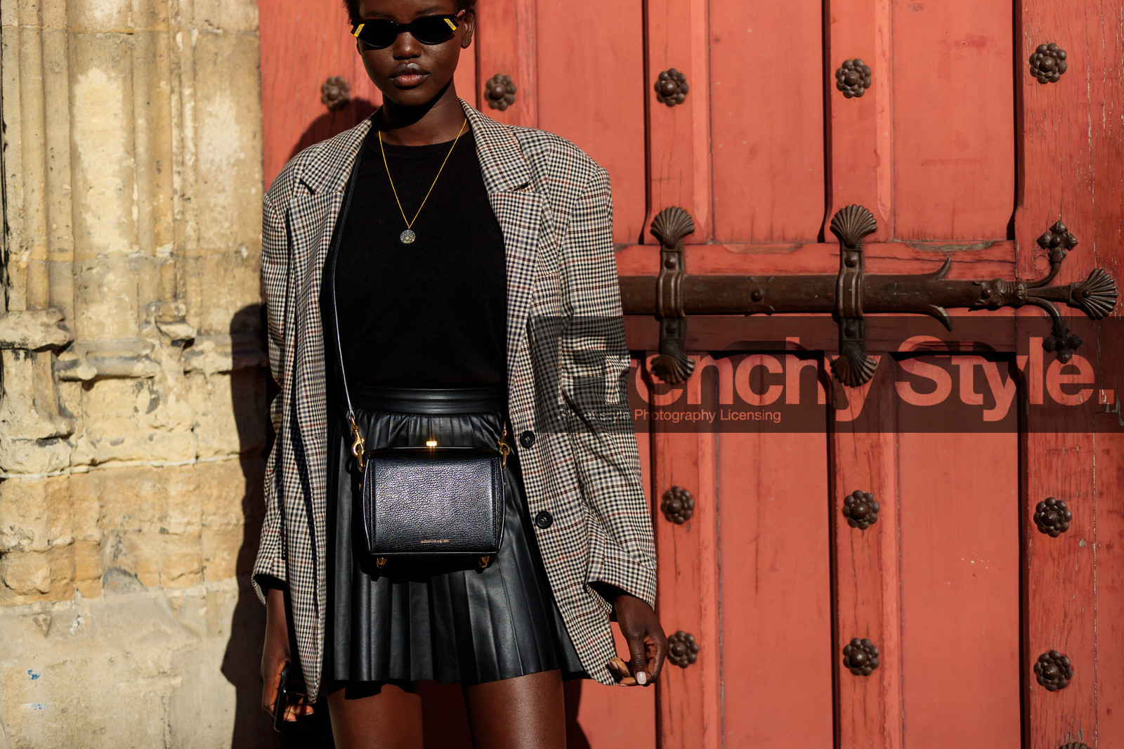 alexander mcqueen, beige jacket, black bag, black skirt, black sweater, blazer, checked, fendi, graphic jacket, leather bag, leather skirt, model, necklace, plaid, pleated skirt, printed jacket, sunglasses, PARIS, PFW, street style, jonathan paciullo, FW, frenchystyle, fashion week, AUTUMN WINTER 2019-2020, AW 19-20, FALL WINTER 2019-2020, FW 19-20, horizontal, atmosphere details, detail