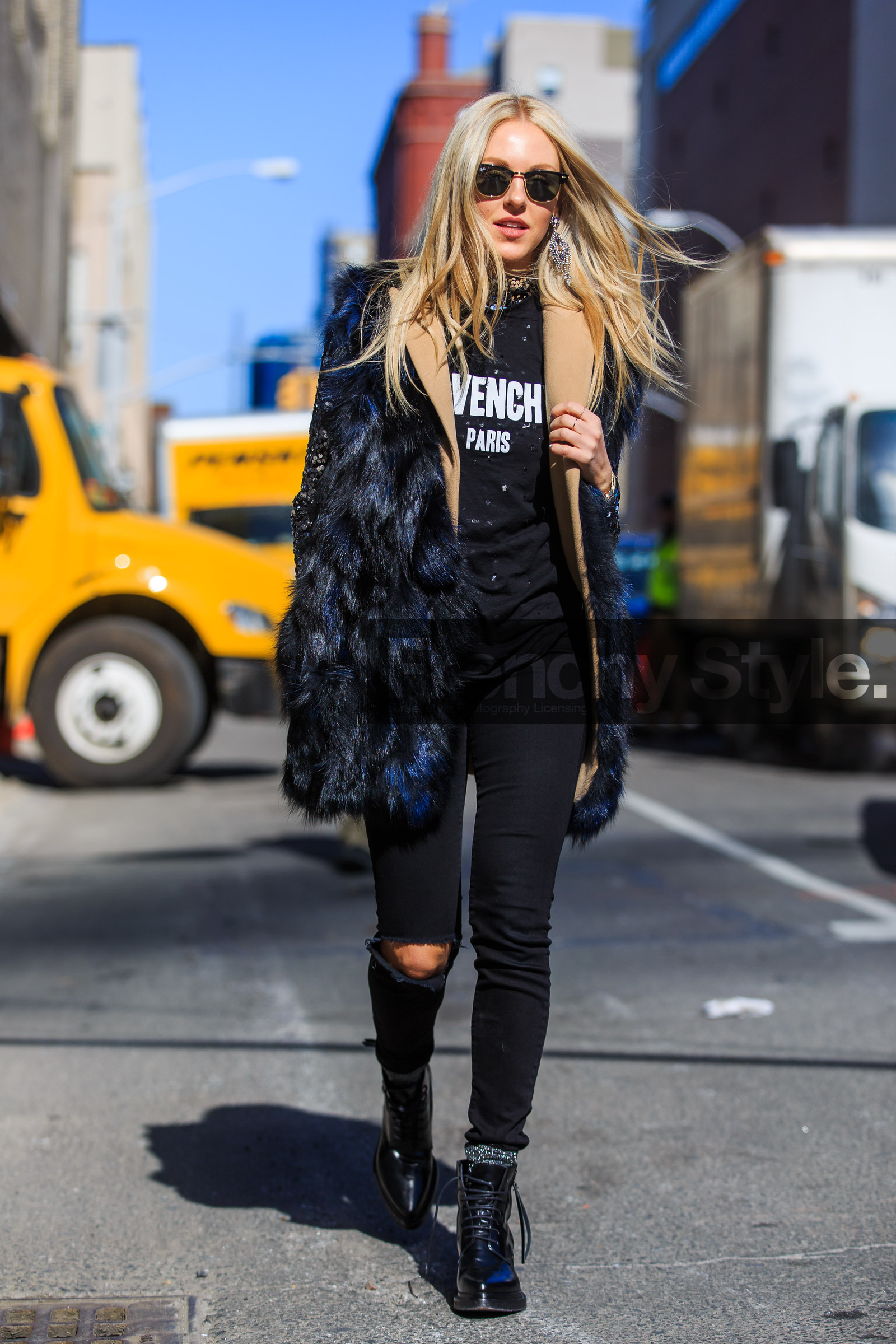 AUTUMN WINTER 2016-2017, AW 16-17, black boots, black denim, black fur, denim pants, fashion week, frenchystyle, full length, fur coat, fur jacket, FW, FW 16-17, givenchy, jeans, jonathan paciullo, leather boots, NEW YORK, NYFW, shea marie, street style, trousers, vertical, woman
