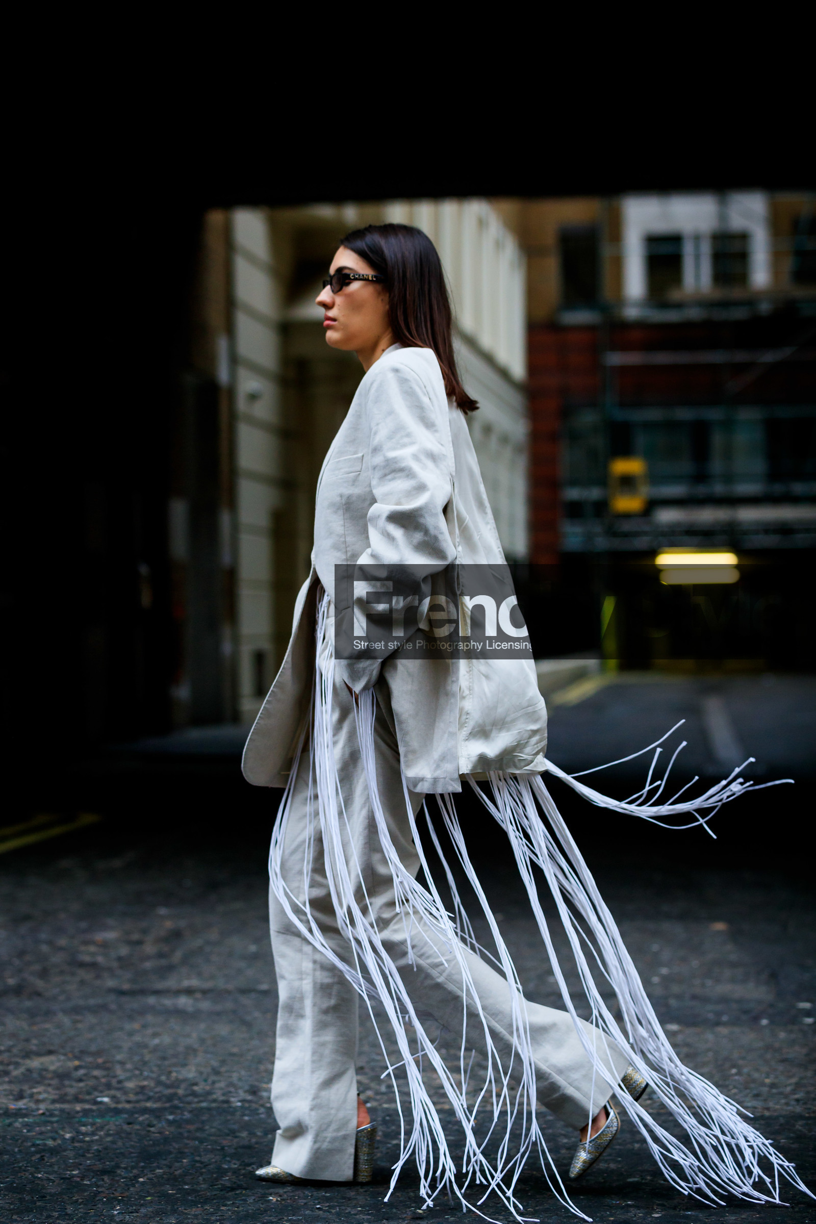 blazer, fringes, grey jacket, grey pants, grey suit, patricia contreras, patricia manfield, sunglasses, trousers, white top, street style, jonathan paciullo, FW, frenchystyle, fashion week, LFW, LONDON, AUTUMN WINTER 2019-2020, AW 19-20, FW 19-20, FALL WINTER 2019-2020, vertical, full length