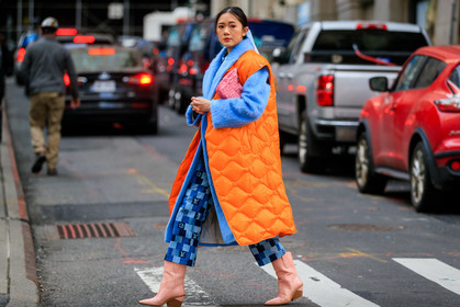 orange coat, down jacket, sleeveless coat, blue coat, fur coat, louis vuitton pants, monogrammed pants, prada bag, pleated bag, pink bag, satin bag, denim, blue jeans, light pink leather boots, cowboy boots, animal skin boots, kitten heels boots, fashion week, frenchystyle, FW, jonathan paciullo, street style, NYFW, NEW YORK, AUTUMN WINTER 2020-2021, FALL WINTER 2020-2021, FW 20-21, horizontal, atmosphere details, full length
