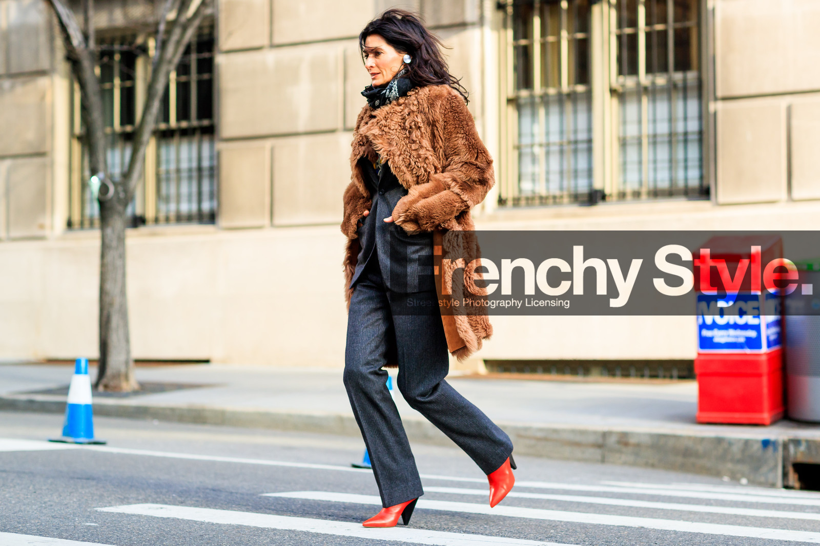 atmosphere details, AUTUMN WINTER 2017-2018, AW 17-18, blazer, brown coat, brown fur, earrings, FALL WINTER 2017-2018, fashion week, frenchystyle, full length, Fur coat, FW, FW 17-18, grey jacket, grey pants, grey suit, high heels, horizontal, jonathan paciullo, leather shoes, NEW YORK, NYFW, red shoes, street style, trousers