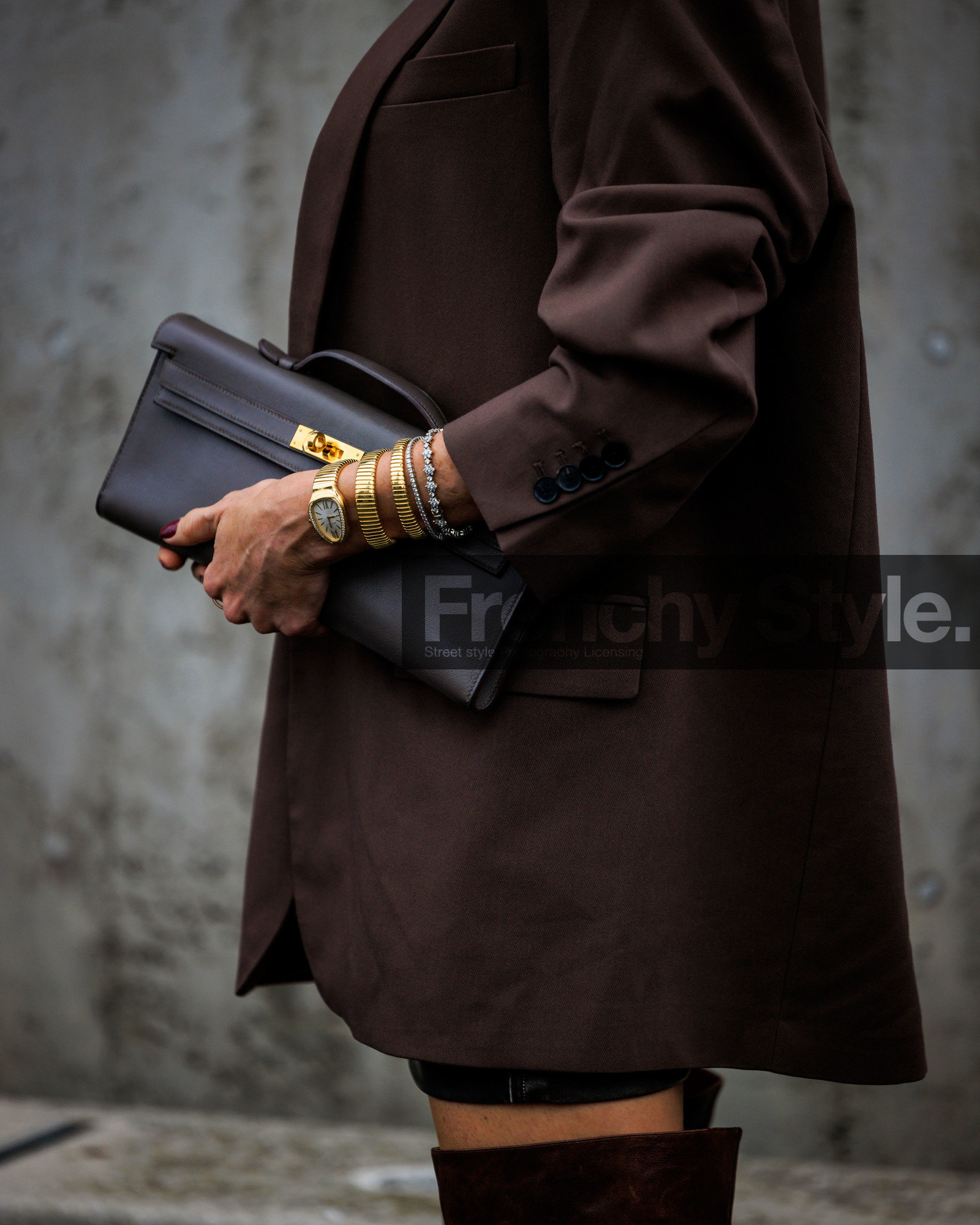 street style, jonathan paciullo, FW, fashion week, frenchystyle, MFW, MILAN, SPRING SUMMER 2024, SS 24, vertical, atmosphere details, detail