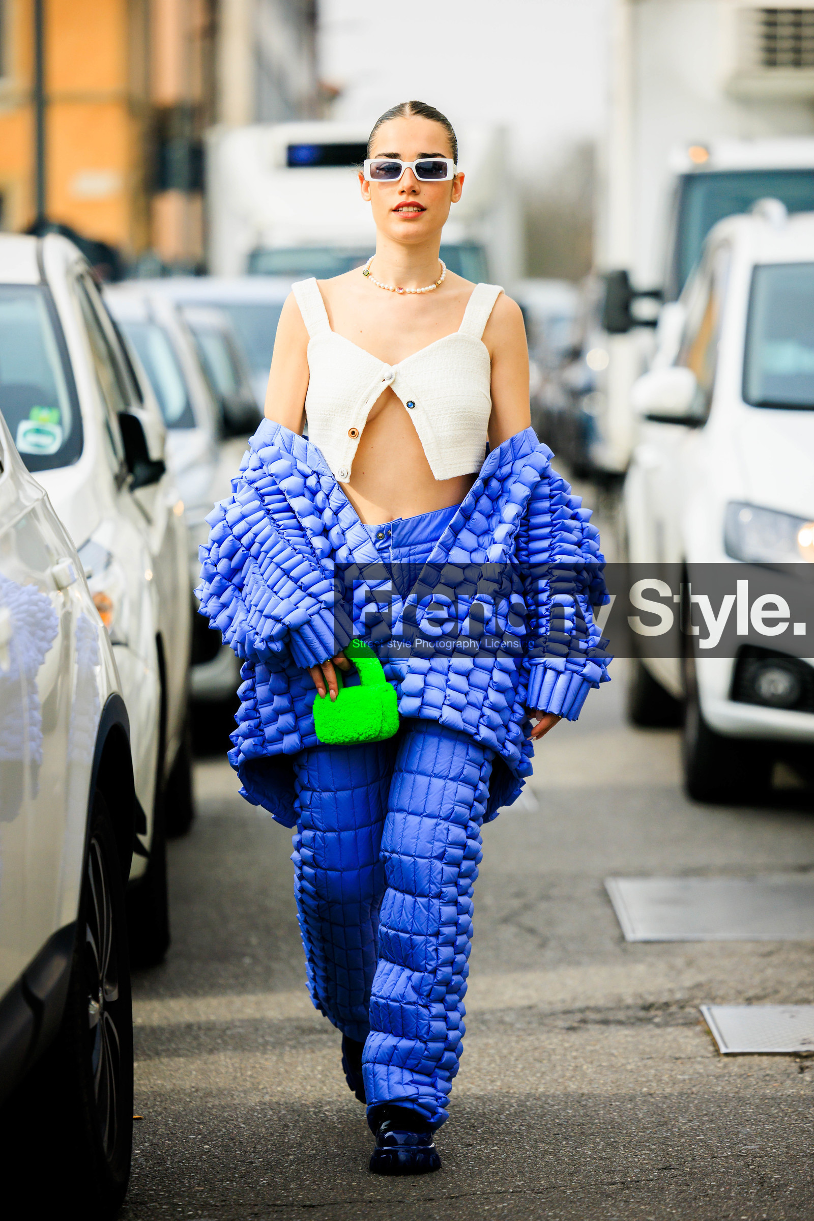 white sunglasses, furry handbag, fluo green mini bag, buttoned cropped top, white cropped top, puffed jacket, pearls, fashion week, frenchystyle, FW, jonathan paciullo, street style, vertical, full length