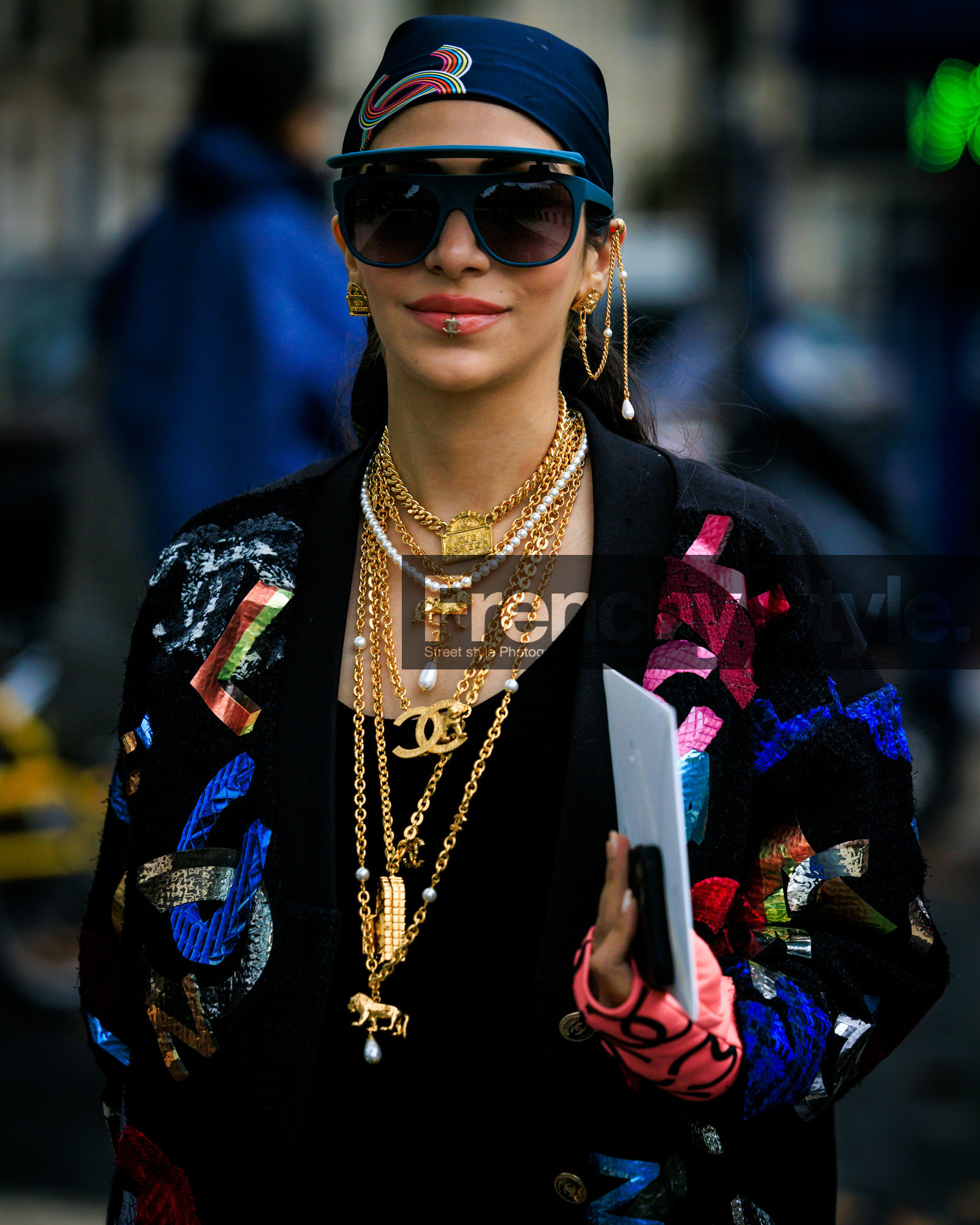 PARIS, PFW, fashion week, frenchystyle, FW, jonathan paciullo, street style, SPRING SUMMER 2024, SS 24, vertical, atmosphere details, detail