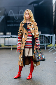 AUTUMN WINTER 2017-2018, AW 17-18, beige coat, beige skirt, brown bag, FALL WINTER 2017-2018, fashion week, frenchystyle, full length, FW, FW 17-18, graphic bag, graphic coat, high boots, jonathan paciullo, leather bag, leather shoes, louis vuitton, MFW, MILAN, monogram, multicolor sweater, printed bag, printed coat, red boots, street style, striped sweater, stripes, varnished leather shoes, vertical