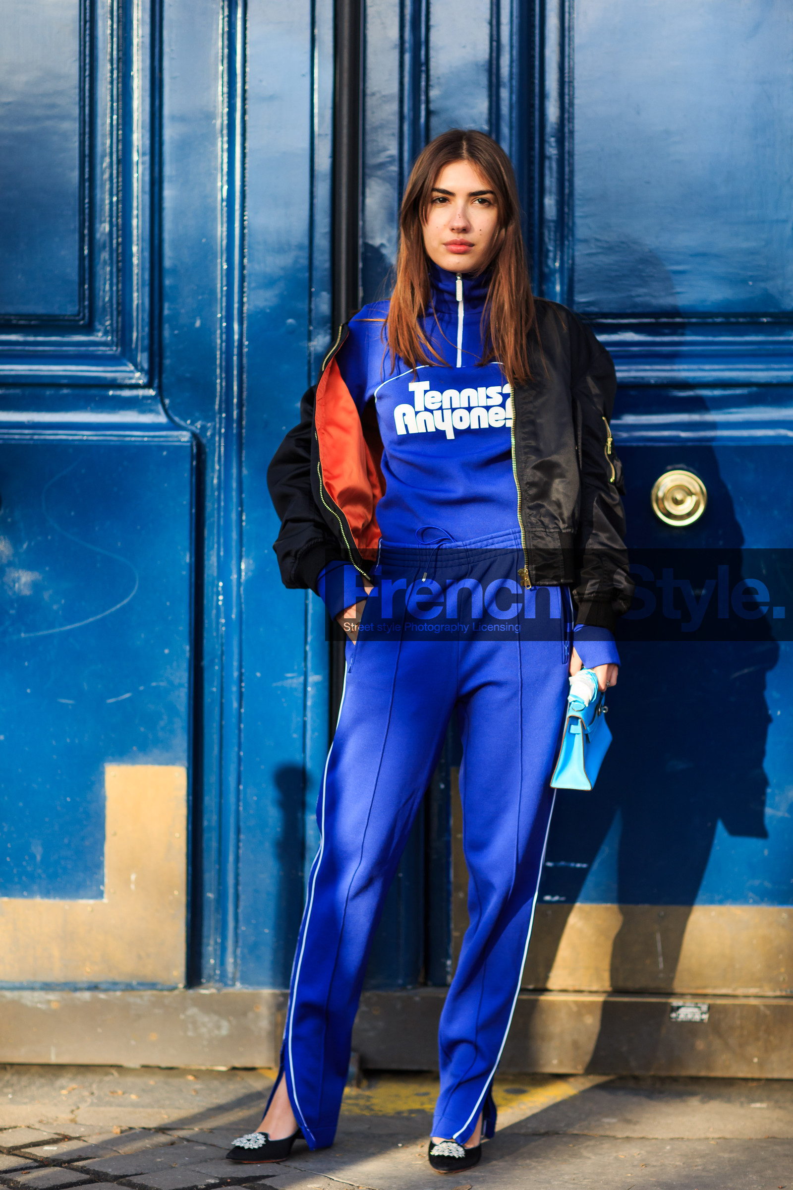 AUTUMN WINTER 2016-2017, AW 16-17, black jacket, black shoes, blue bag, blue pants, blue sweater, bomber jacket, FALL WINTER 2016-2017, fashion week, frenchystyle, full length, FW, FW 16-17, high heels, jonathan paciullo, lacoste, leather bag, PARIS, patricia manfield, PFW, printed sweater, street style, sweatpants, trousers, turquoise, vertical
