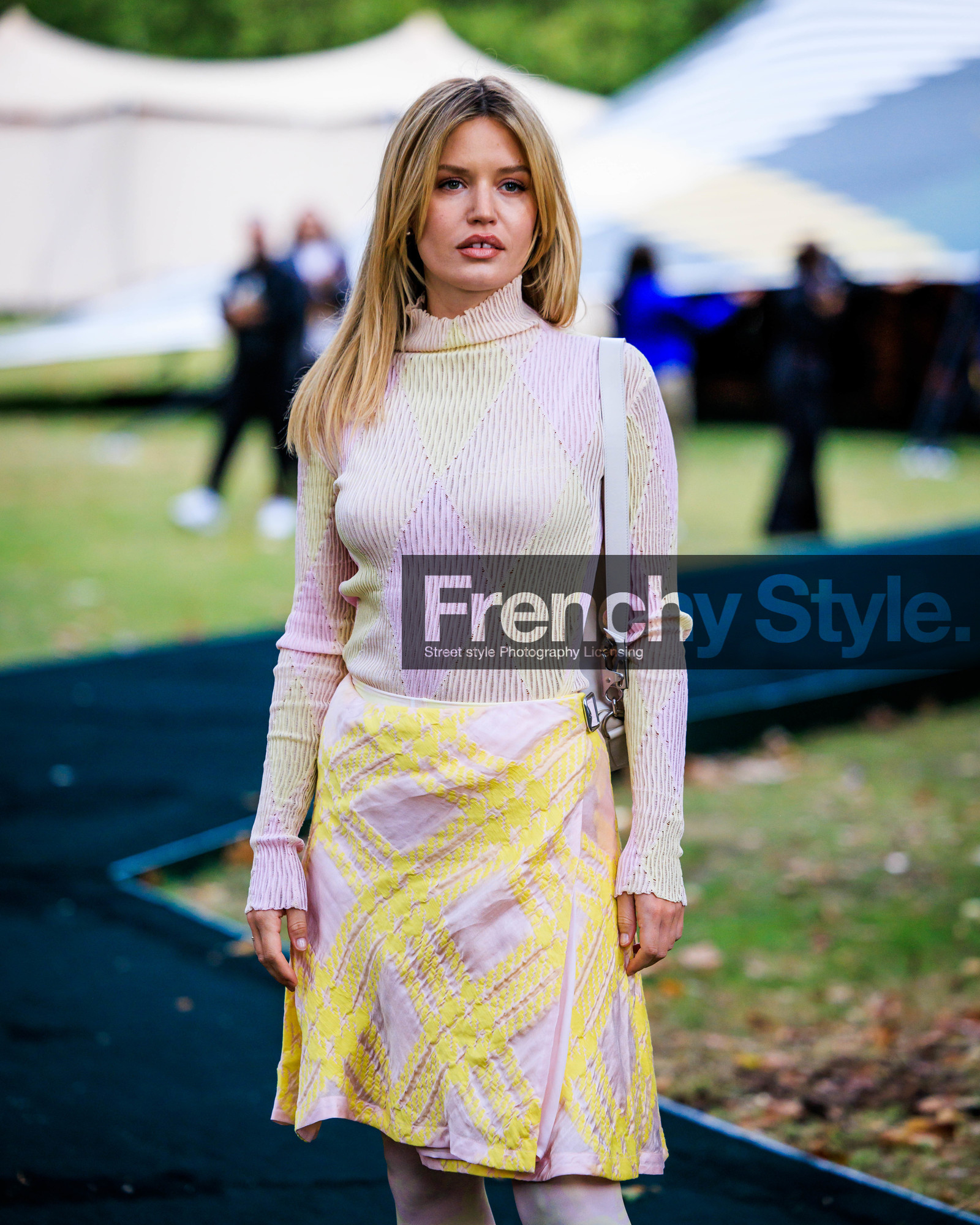 fashion week, frenchystyle, FW, jonathan paciullo, street style, LFW, LONDON, atmosphere details, detail, SPRING SUMMER 2024, SS 24