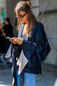 atmosphere details, black jacket, blazer, blue denim, denim pants, detail, fashion week, frenchystyle, FW, graphic jacket, jeans, jonathan paciullo, NEW YORK, NYFW, printed jacket, SPRING SUMMER 2018, SS 18, street style, striped jacket, sunglasses, trousers, vertical